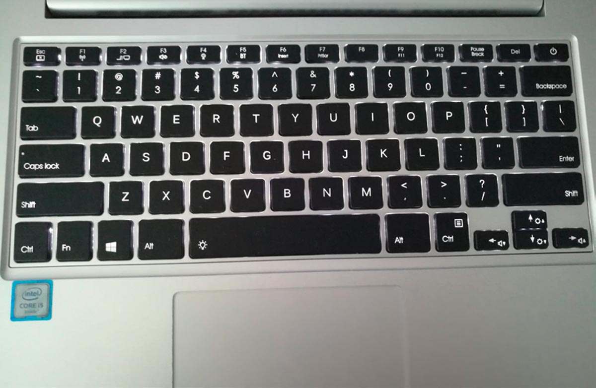 Laptop Explore Pro 1410 3