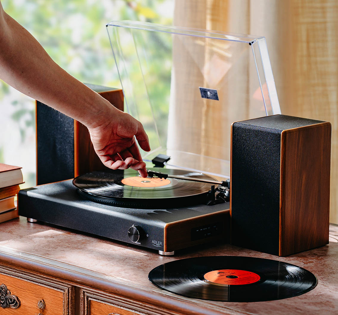 Gramofon Adler AD 1915-2