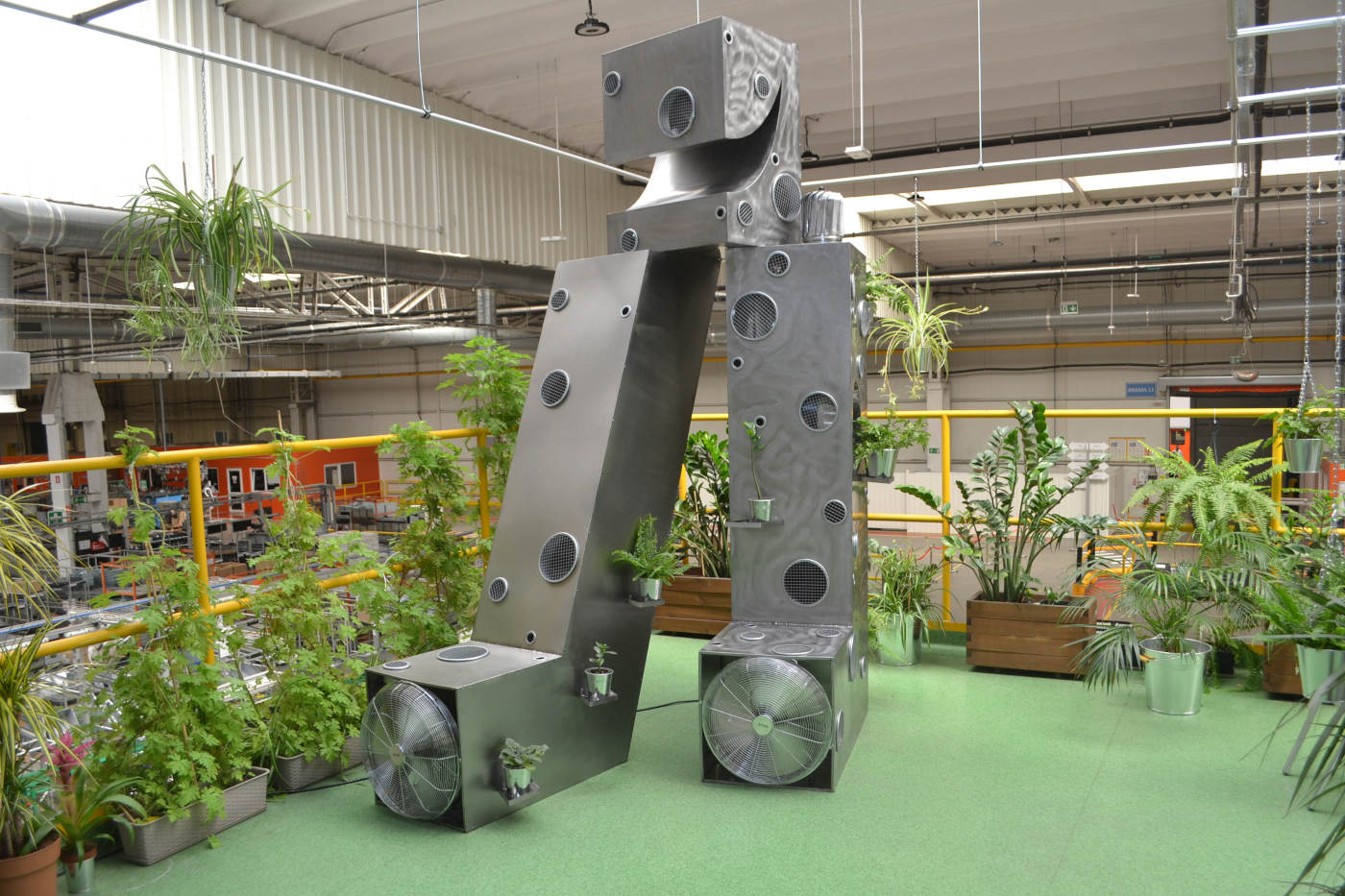 Artystyczna-instalacja-Inhalatorium-na-20-lecie-Elica-Group-Polska-13