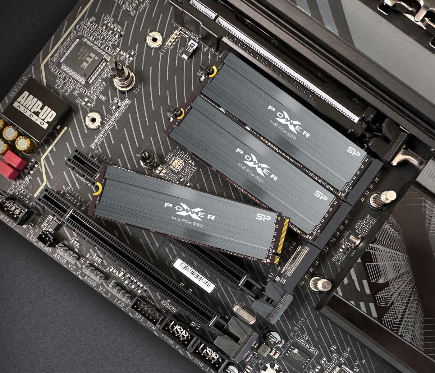 Dysk SSD Silicon Power US75