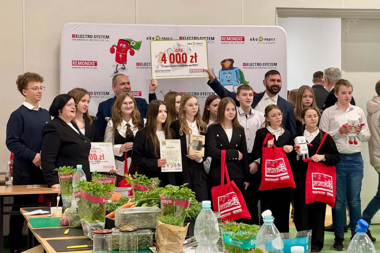 „Eko-PROFIT – REcycling to się opłaca!”. Zbieraj elektroodpady i zarabiaj!