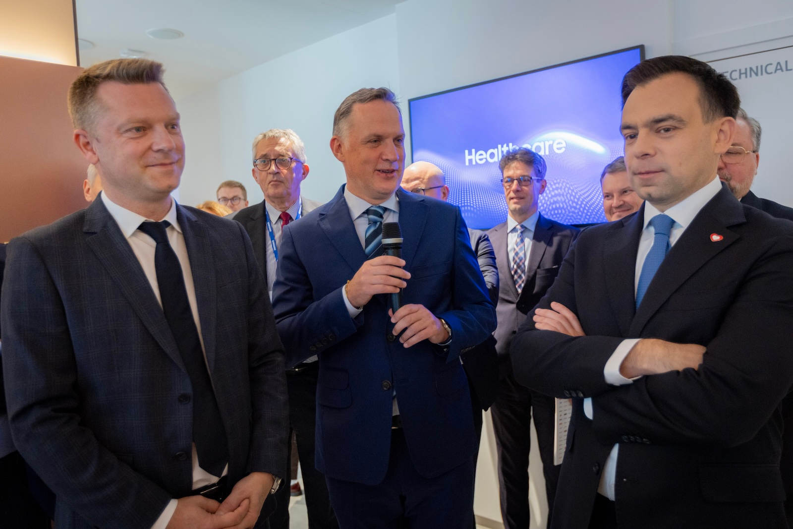 Samsung-otwiera-w-Warszawie-swoje-najwieksze-Business-Experience-Centre-w-Europie-7