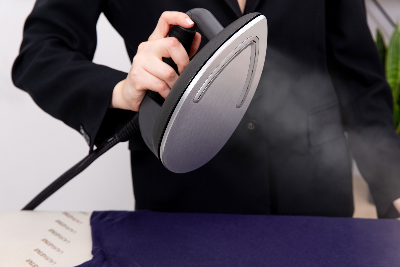 Generatory pary i żelazka – nowoczesne podejście do prasowania