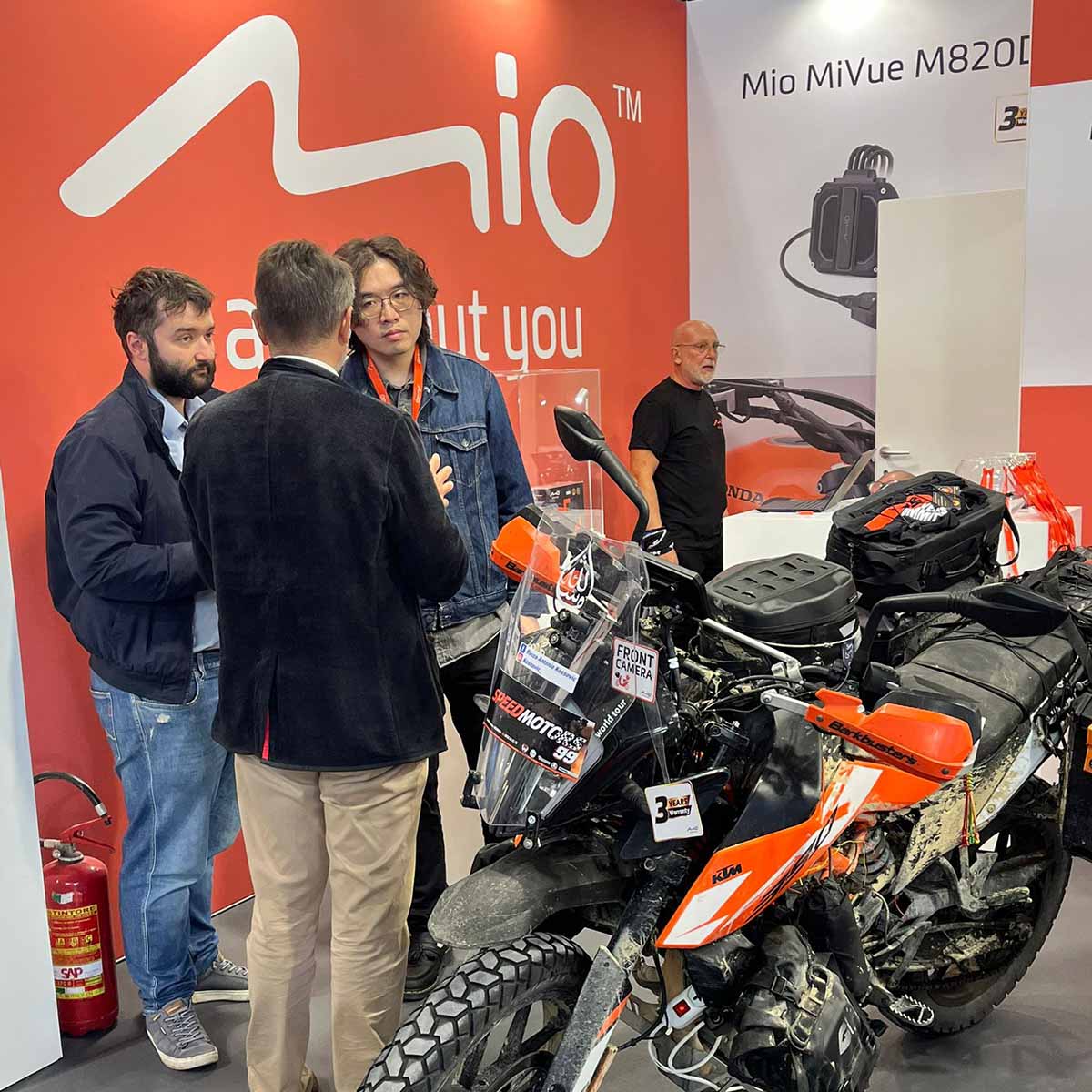Mio na targach eicma 2025 w Mediolanie