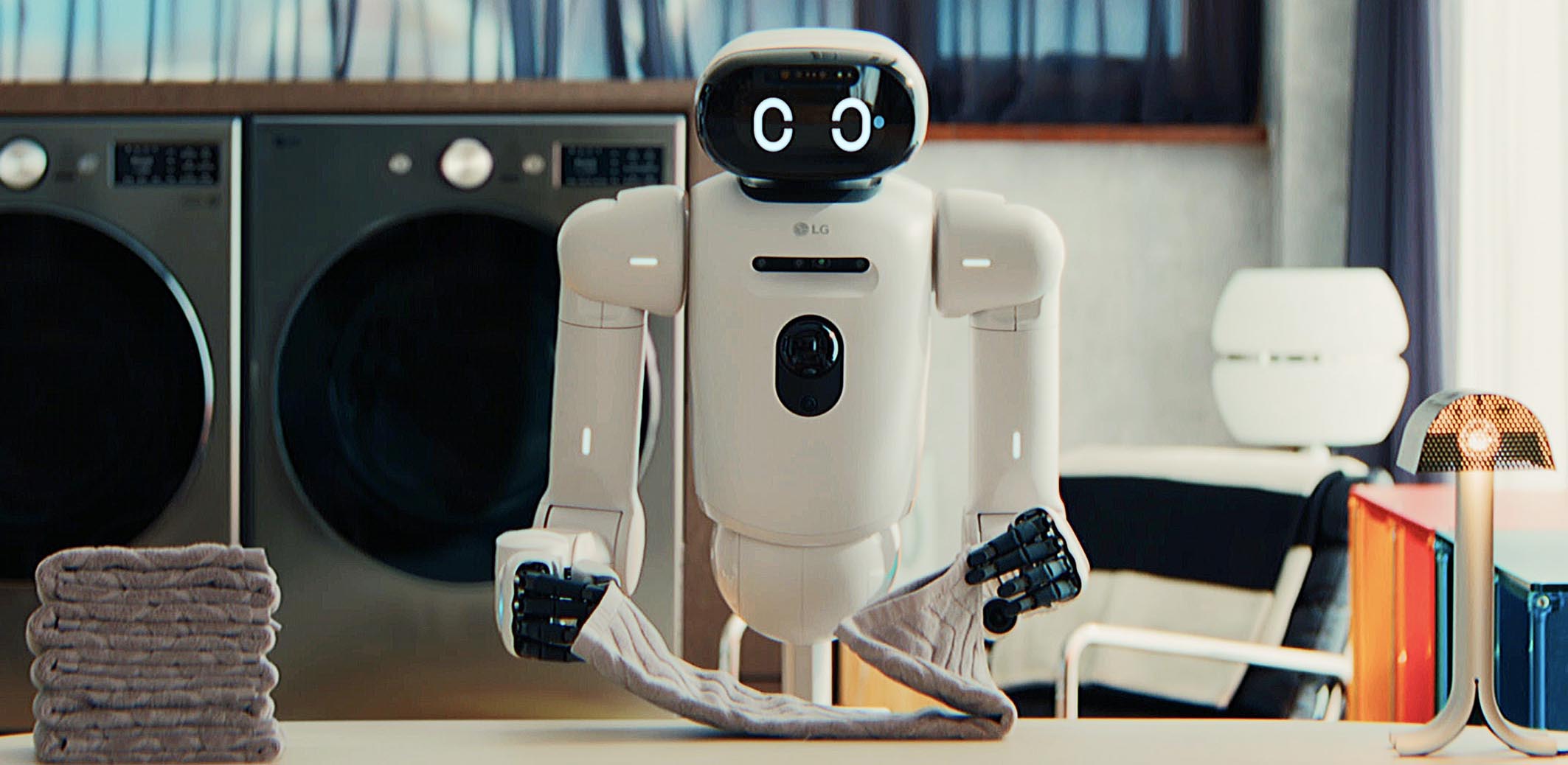 Prezentuje robota domowego CLOiD na CES 2026-2