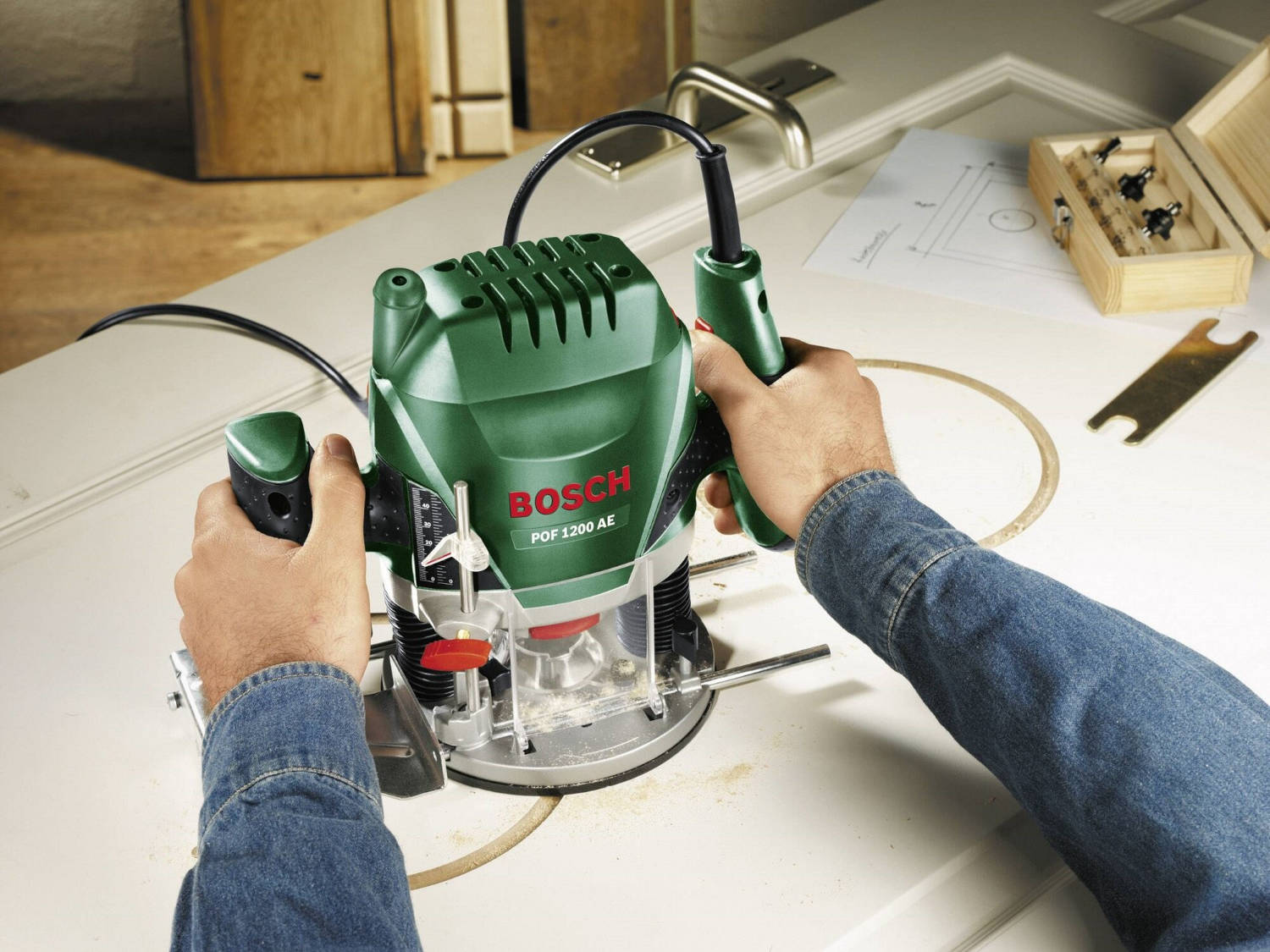 Jaka frezarka do drewna? Kupujemy nowe urządzenie