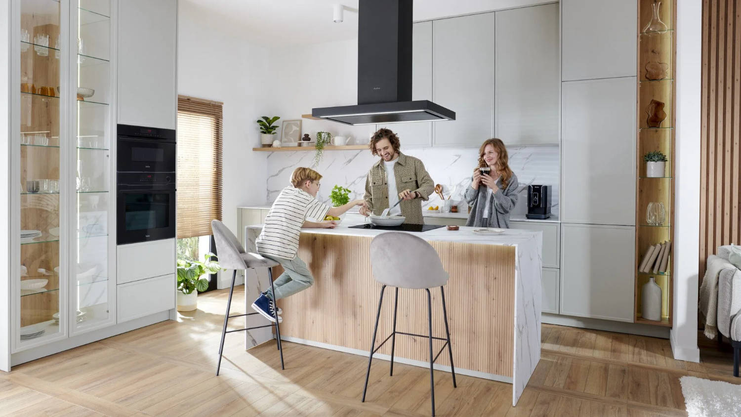 Okapy-wyspowe-rodzaje-funkcje-i-nowoczesne-rozwiazania-5