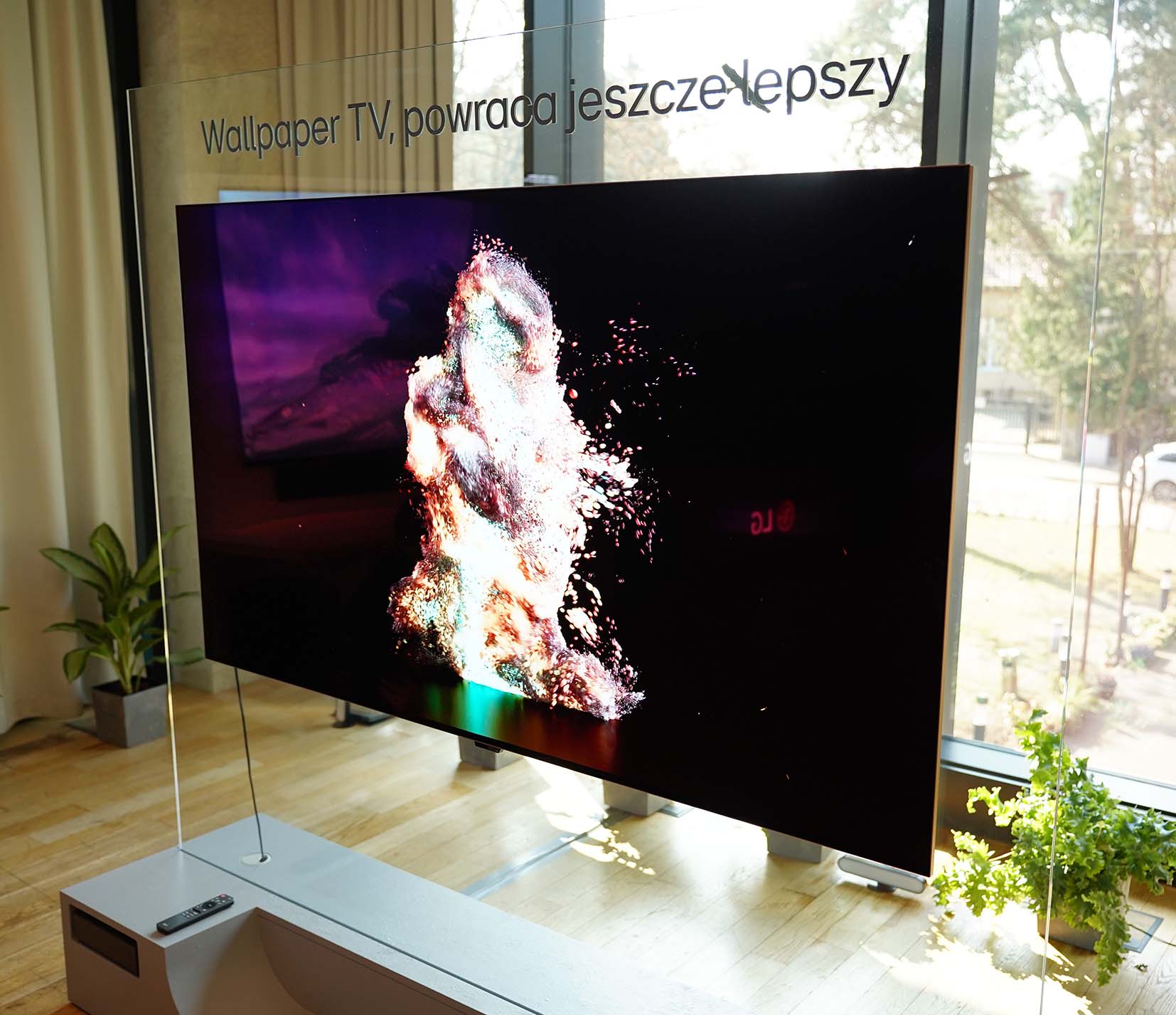 Pokazuje przyszłość telewizorów – OLED bez kabli, rekordowa jasność i telewizory Micro RGB-8